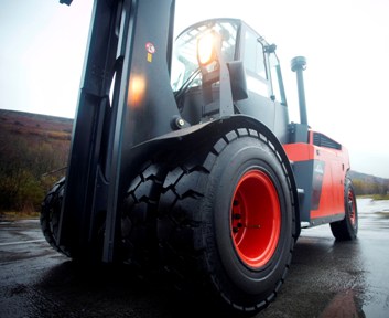 series1401_driveunit_02